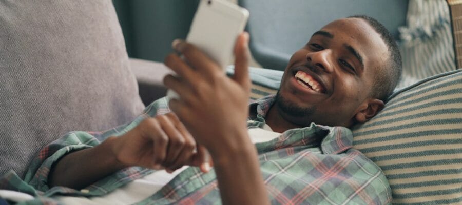 Photo sim-only benefits mobile plan